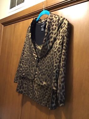 Leopard-Print Women's  2Piece size S